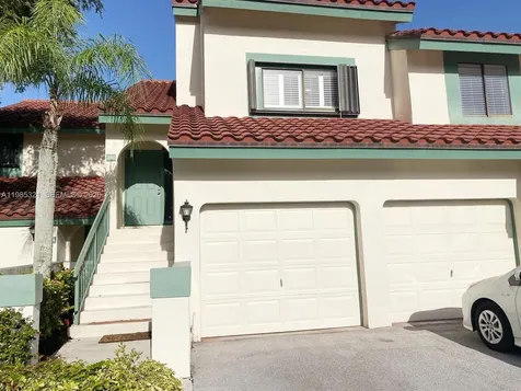 23 W Lexington Lane Palm Beach Gardens FL 33418