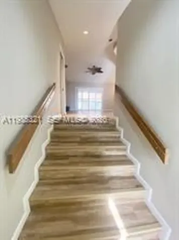 23 W Lexington Lane Palm Beach Gardens FL 33418