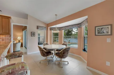 4927 NW 67th Avenue Lauderhill FL 33319