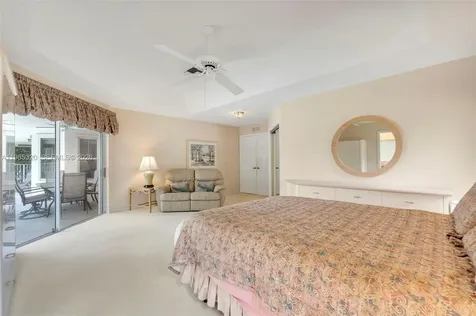 4927 NW 67th Avenue Lauderhill FL 33319