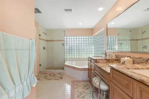 4927 NW 67th Avenue Lauderhill FL 33319