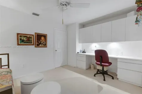 4927 NW 67th Avenue Lauderhill FL 33319