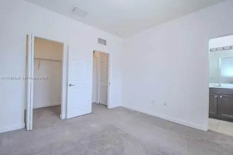 Homestead FL 33032