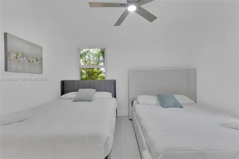 4053 SW 8th Street Plantation FL 33317