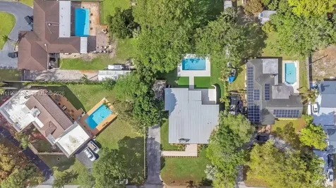 4053 SW 8th Street Plantation FL 33317
