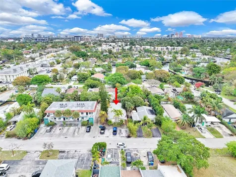 3042 NE 13th Avenue Oakland Park FL 33334