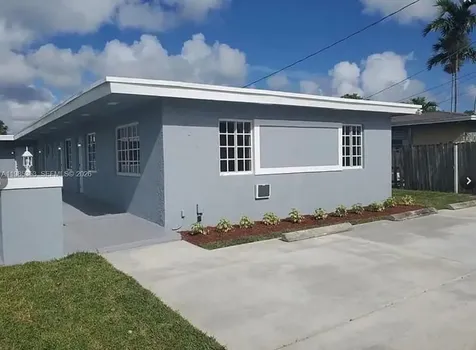 5511 SW 20th Street West Park FL 33023