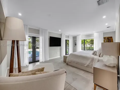 7945 SW 141st Terrace Palmetto Bay FL 33158