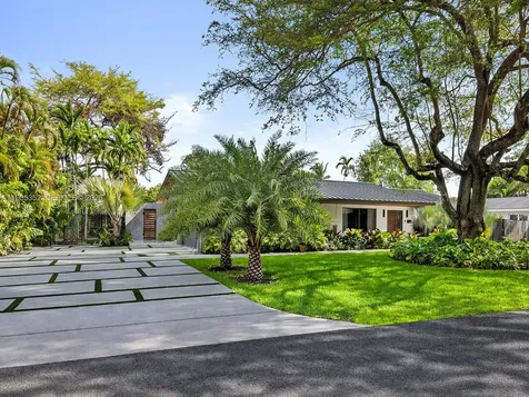 7945 SW 141st Terrace Palmetto Bay FL 33158