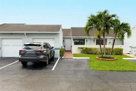 2640 W Gately Drive W West Palm Beach FL 33415