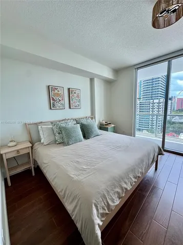 79 SW 12th Street Miami FL 33130