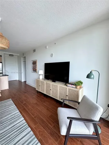 79 SW 12th Street Miami FL 33130