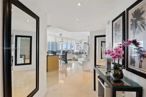 Hallandale Beach FL 33009