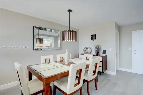 1600 S Ocean Drive Hollywood FL 33019