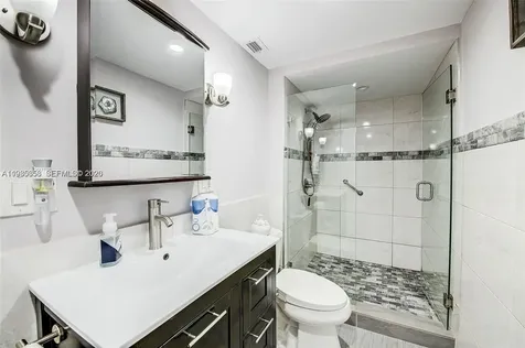1600 S Ocean Drive Hollywood FL 33019