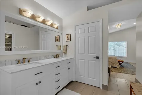 12742 NW 11th Place Sunrise FL 33323