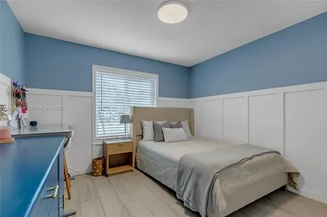 12742 NW 11th Place Sunrise FL 33323