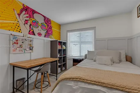 12742 NW 11th Place Sunrise FL 33323
