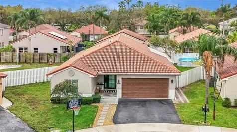 12742 NW 11th Place Sunrise FL 33323