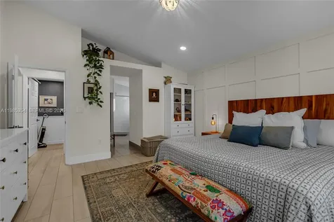 12742 NW 11th Place Sunrise FL 33323