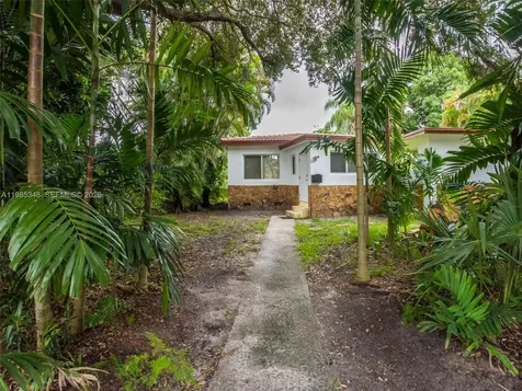6300 NW 41st Street Virginia Gardens FL 33166