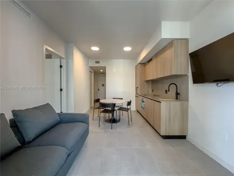 121 NE 5th Street Miami FL 33132