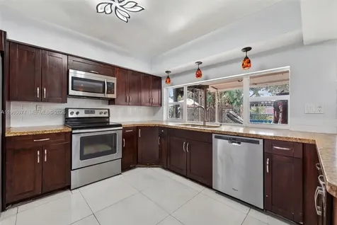 20211 NW 4th Avenue Miami Gardens FL 33169