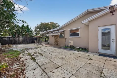 20211 NW 4th Avenue Miami Gardens FL 33169