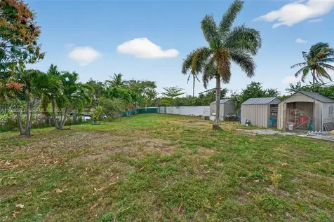 20211 NW 4th Avenue Miami Gardens FL 33169