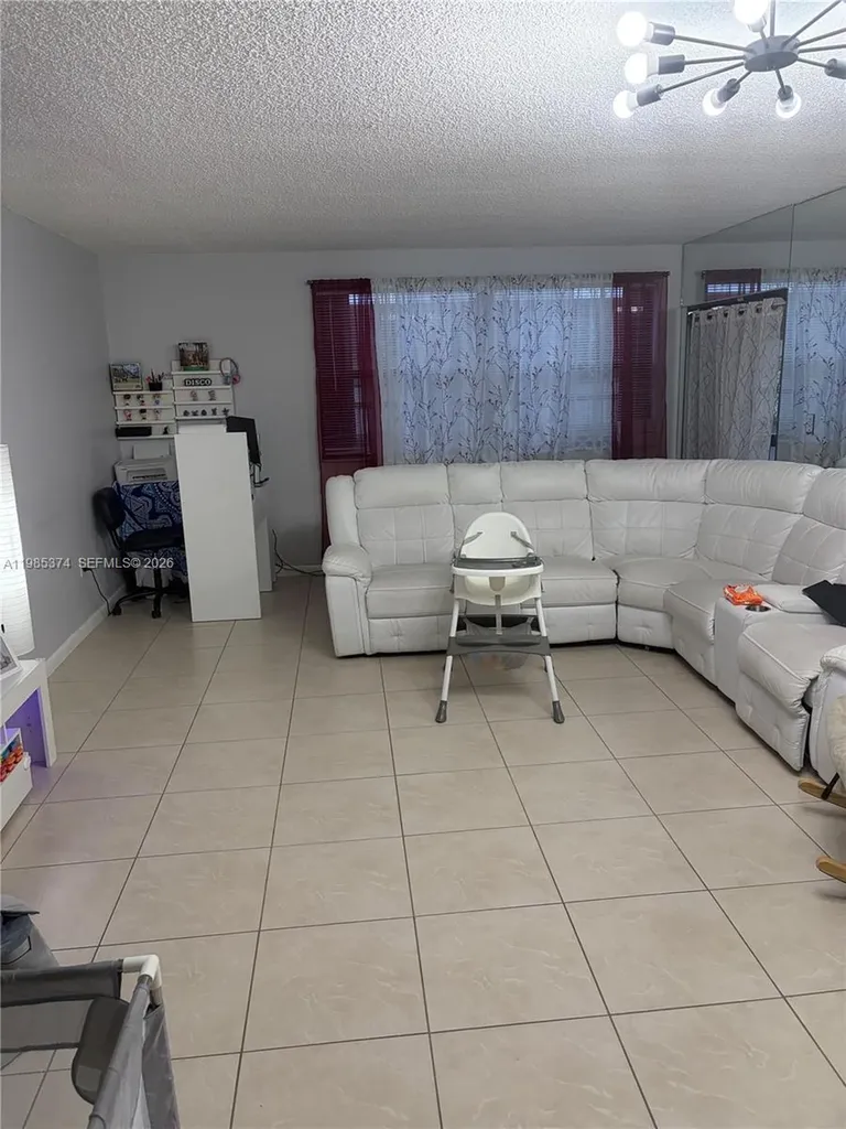 571 NW 107th Avenue Miami FL 33172