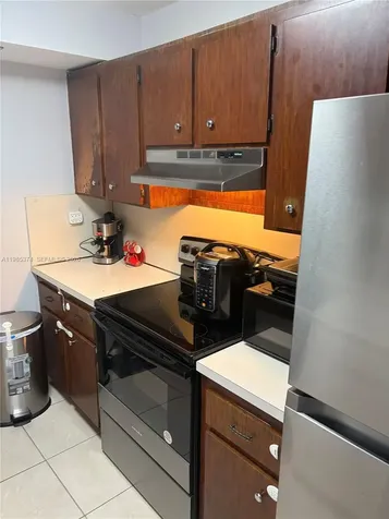 571 NW 107th Avenue Miami FL 33172
