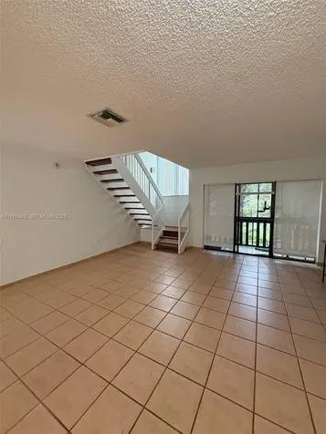 425 W Park Drive Miami FL 33172