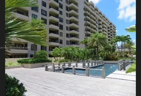 201 Crandon Boulevard Key Biscayne FL 33149