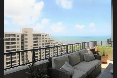 201 Crandon Boulevard Key Biscayne FL 33149