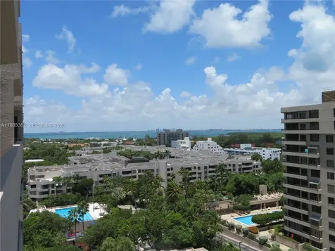201 Crandon Boulevard Key Biscayne FL 33149