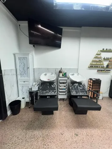 Beauty Salon For Sale In Flagler Street Miami FL 33144