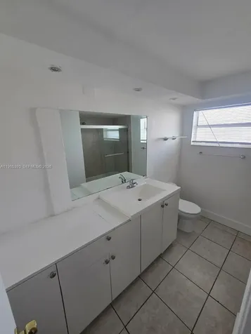 1780 NE 191st Street Miami FL 33179