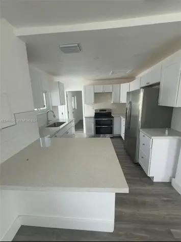 1637 NW 31st Avenue Miami FL 33125