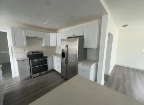 1637 NW 31st Avenue Miami FL 33125