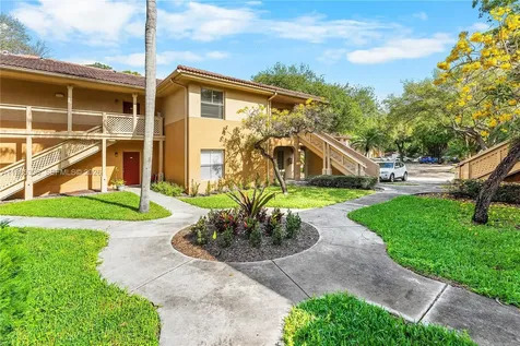 4759 Via Palm Lakes West Palm Beach FL 33417