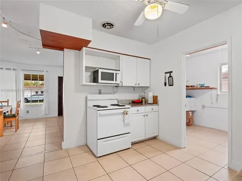 6111 SW 20th Court Miramar FL 33023