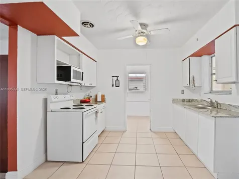 6111 SW 20th Court Miramar FL 33023
