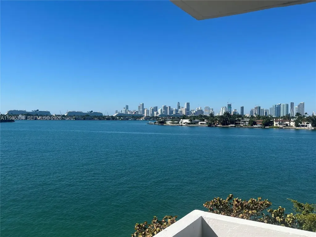3 Island Avenue Miami Beach FL 33139