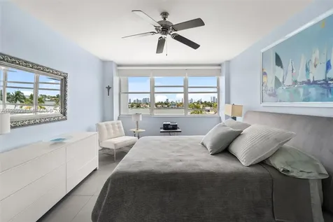 3 Island Avenue Miami Beach FL 33139