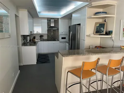 3 Island Avenue Miami Beach FL 33139