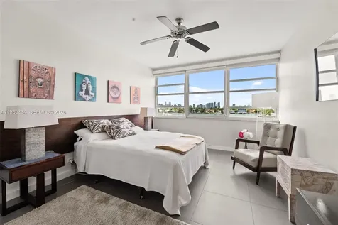 3 Island Avenue Miami Beach FL 33139