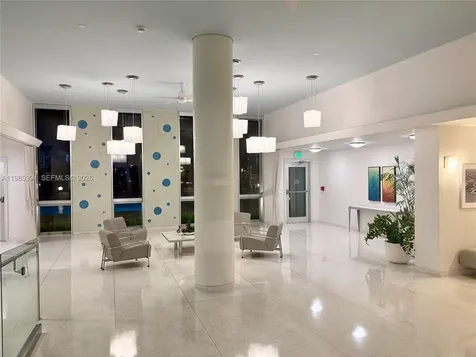 3 Island Avenue Miami Beach FL 33139