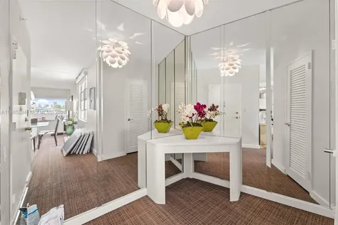3 Island Avenue Miami Beach FL 33139