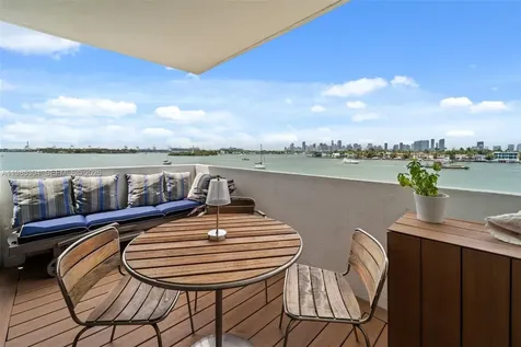 3 Island Avenue Miami Beach FL 33139