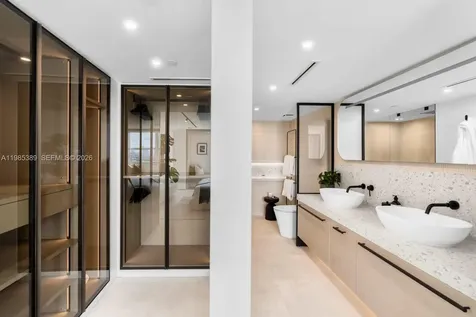650 West Avenue Miami Beach FL 33139